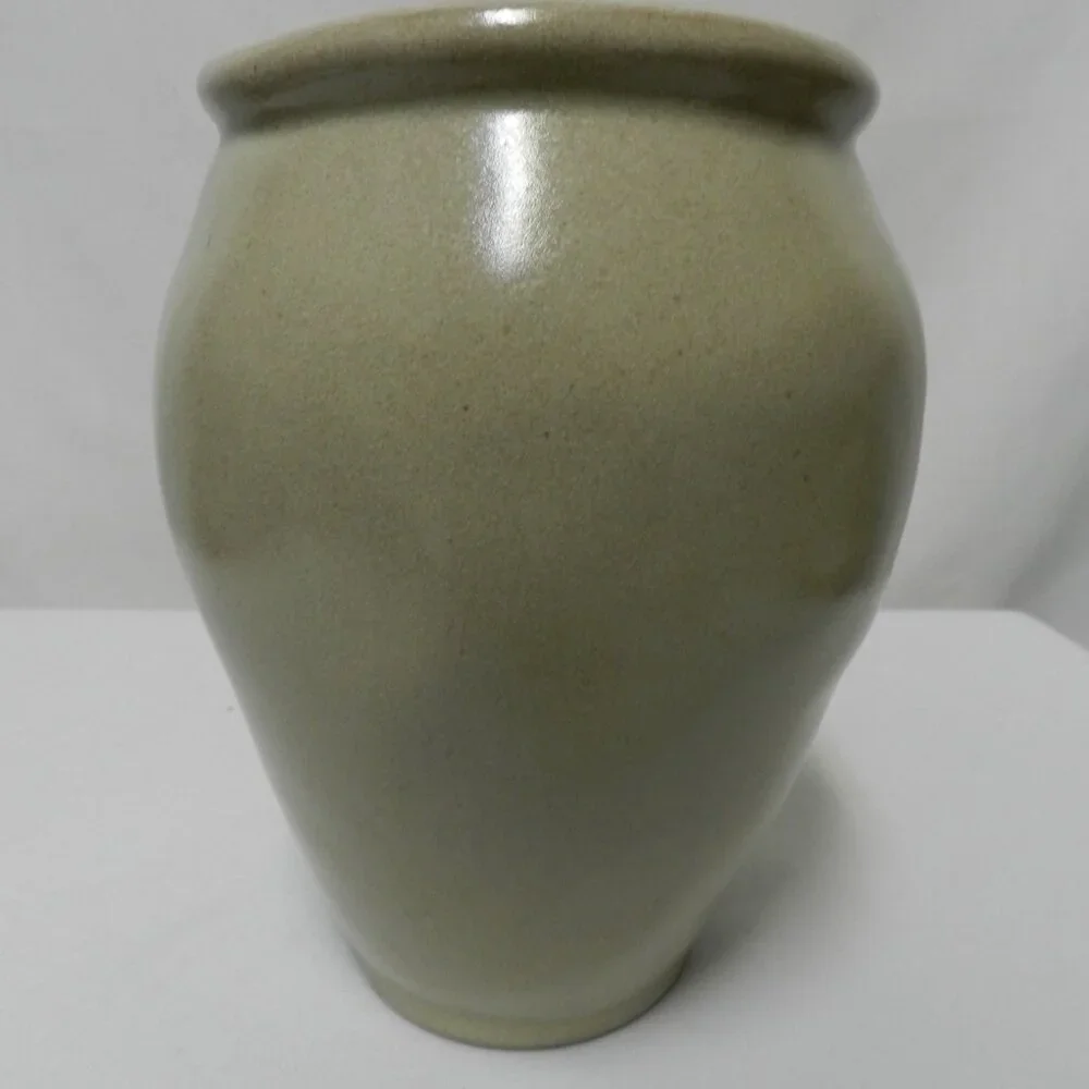 Hearth & Hand Magnolia Urn Vase ceramic 7.5